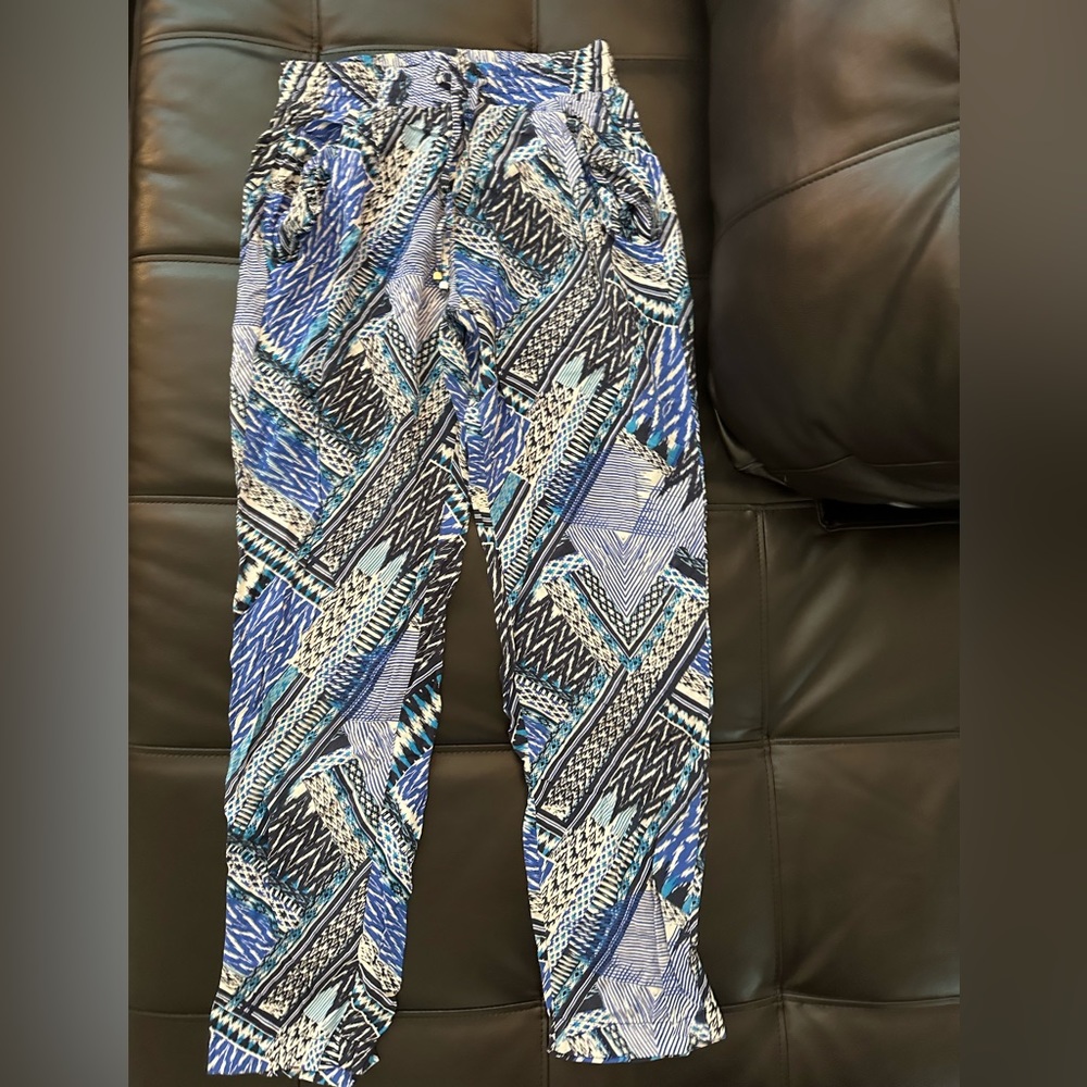 Cute blue loose fit w/ draw string